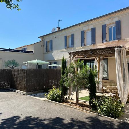 L'Escale Des Alpilles Hotel Rognonas Ngoại thất bức ảnh