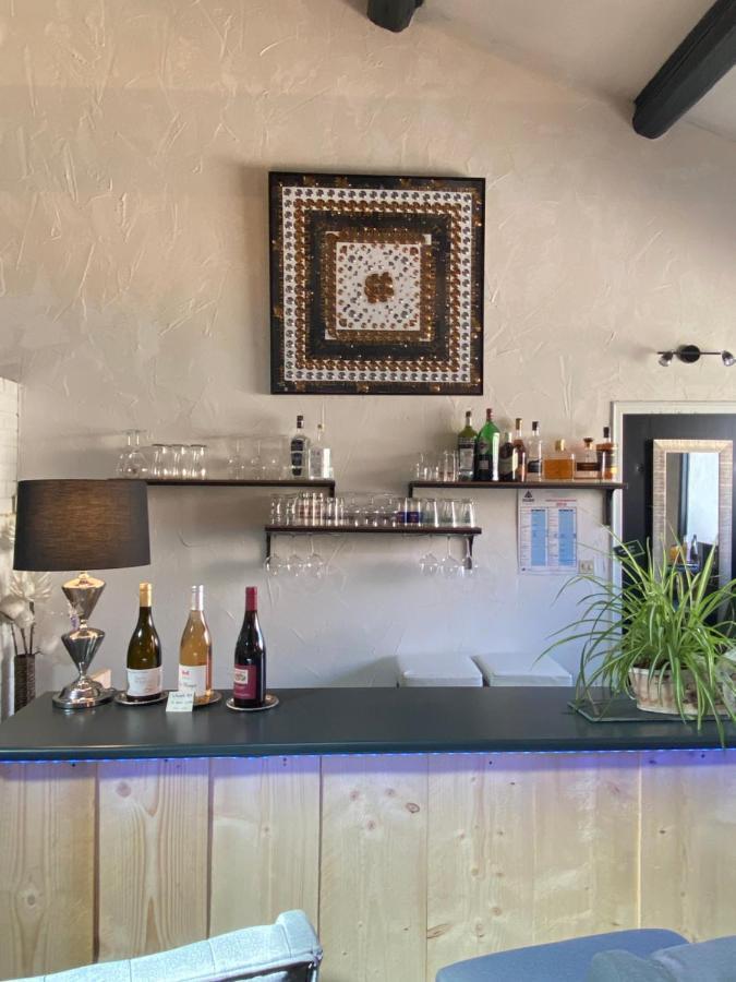 L'Escale Des Alpilles Hotel Rognonas Ngoại thất bức ảnh