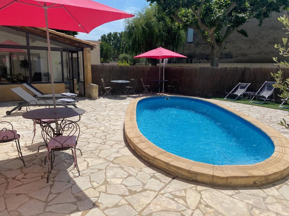 L'Escale Des Alpilles Hotel Rognonas Ngoại thất bức ảnh